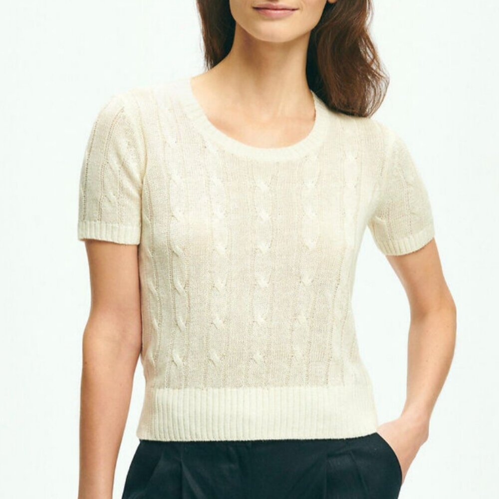 Aritzia Cream Cable Knit Short Sleeve Scoop Neck Sweater